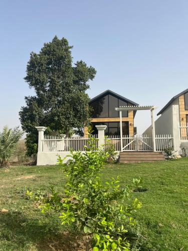 Zahrada ubytování أكواخ مزرعة ريف عبس