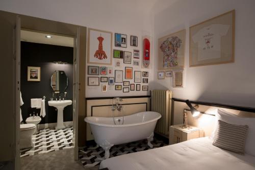 AdAstra Suites photo 24