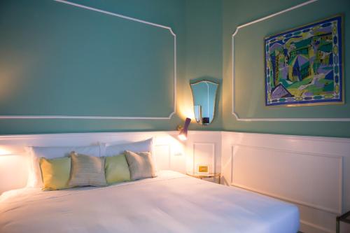 AdAstra Suites photo 59