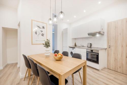 Luxe, Minimal 3DBR APT-Stunning New York Cafe View 1073 Budapest, Erzsébet körút 12 kép - 3