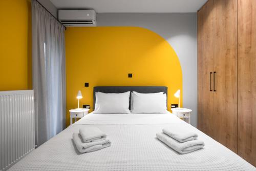 City Glow Apartment by Luxlikehome