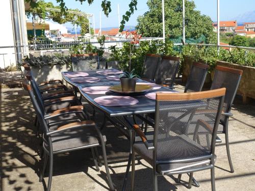Εστιατόριο ή άλλο μέρος για φαγητό στο Klimatisiertes Apartment Barbara