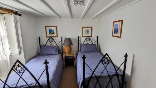 Gallery image of Stable Cottage - Braunton - sleeps 4 - Pet Allowed in Braunton