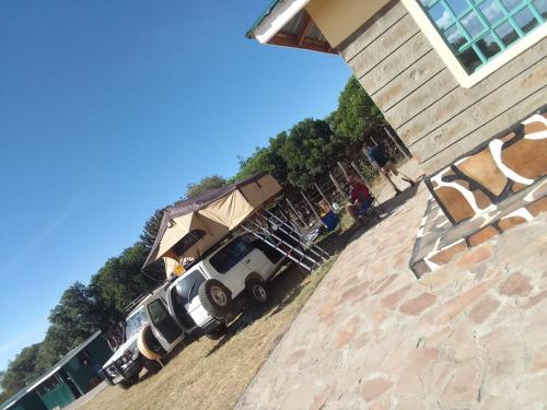 Φωτογραφία από το άλμπουμ του Ereto Mara Paradise Camp σε Naboisho