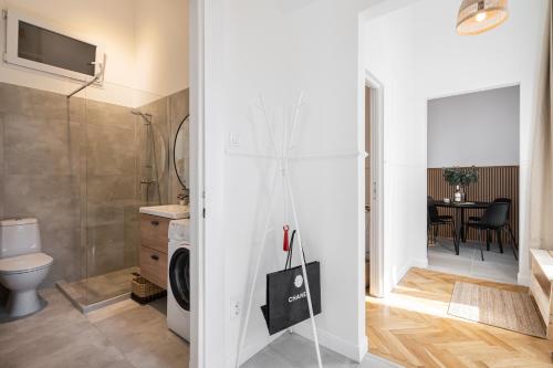 Koupelna v ubytování Empire Echo 2-BDR Apartment