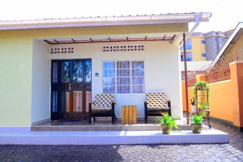 Bangunan di mana terletaknya rumah percutian