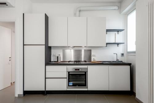 StayEasy Piane56 Panoramic apt next to M5 metro