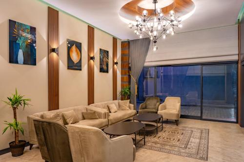 Χώρος καθιστικού στο Yeşilton Otel