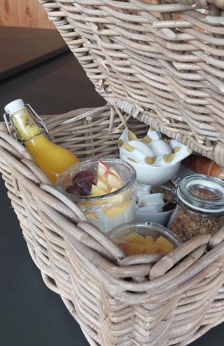 Jídlo v bed and breakfast nebo okolí