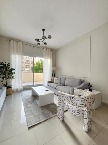 Live and experience Al Marjan Island 1BR