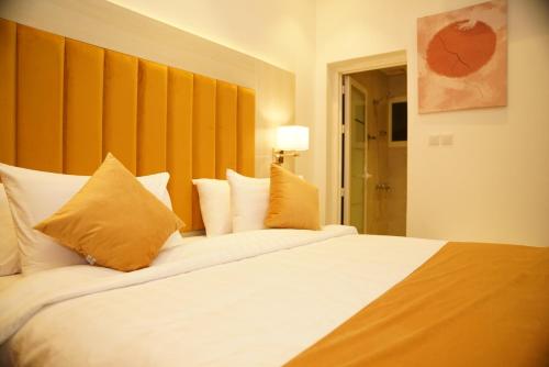 Katil atau katil-katil dalam bilik di view Rose Hotel Apartment