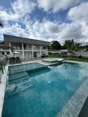Bazén v ubytování Finca hotel NUEVO FUTURO nebo v jeho okolí