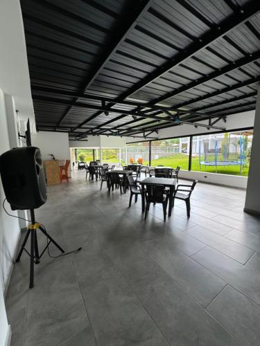 TV a/nebo společenská místnost v ubytování Finca hotel NUEVO FUTURO