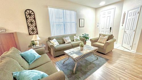 Charming family retreat with Pool & Amenities Disney & top Attractions photo 49