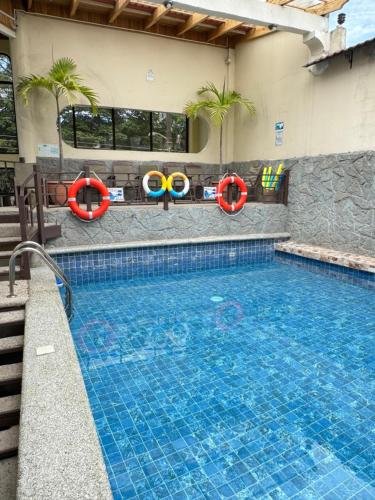Piscine de l'établissement Hotel Cacts ou située à proximité
