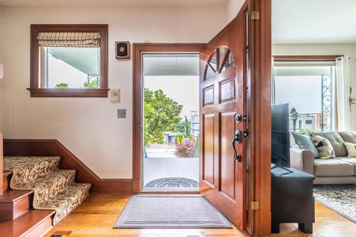 Charming Capitol Hill Craftsman_3