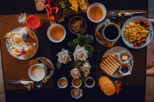 Еда / где поесть недалеко от лоджа