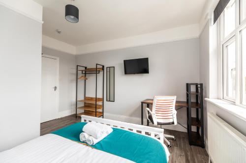 Postel nebo postele na pokoji v ubytování Dove Court Travel Lodge 4 - First Floor Ensuite