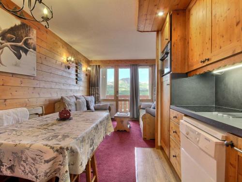 Appartement cosy pour 5, vue montagne, wifi inclus