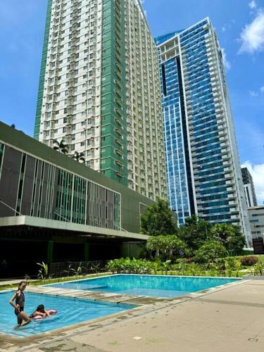 Kolam renang di atau dekat dengan Homey Stay 1 BEDROOM, inside IT PARK
