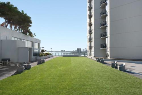a lawn on the side of a building at Miami Marriott Biscayne Bay in Miami