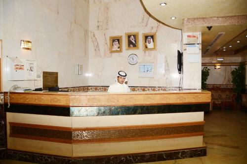 Vestibiulis arba registratūra apgyvendinimo įstaigoje Nada Al Deafah Hotel