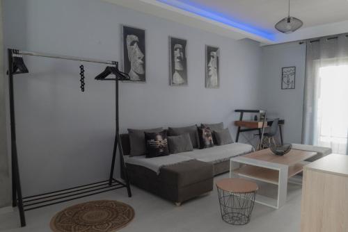 Postel nebo postele na pokoji v ubytování VIP Apt. Pezodromos Kalamarias