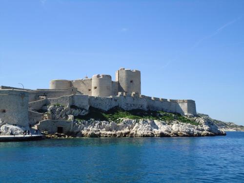 Studio ILE DU FRIOUL