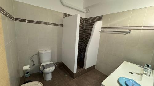 A bathroom at NV seafront villa Aegina 1