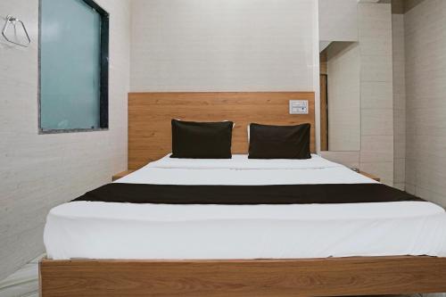 Gallery image of Super Hotel O H.R.KING HOTEL in Rajkot