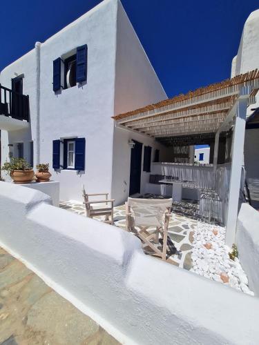 Blue Pearl Maisonette