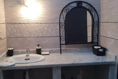 Ένα μπάνιο στο Appartement entier Familial Tamaris-Dar Bouazza-Casablanca