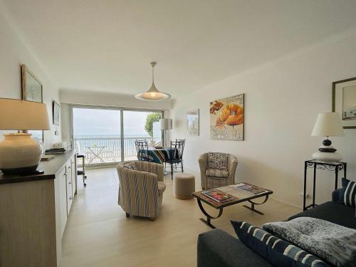 Appartement 2 pièces face mer avec terrasse et parking privatif - La Baule - FR-1-245-151