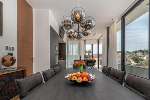 Penthouse Majestic