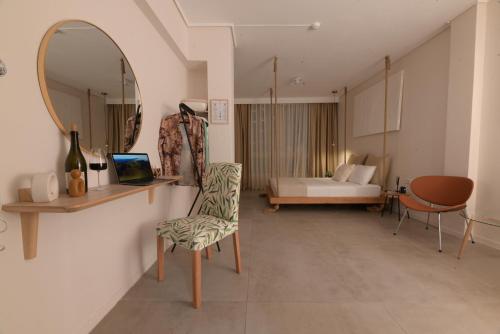 Athens Host - Urban Boho