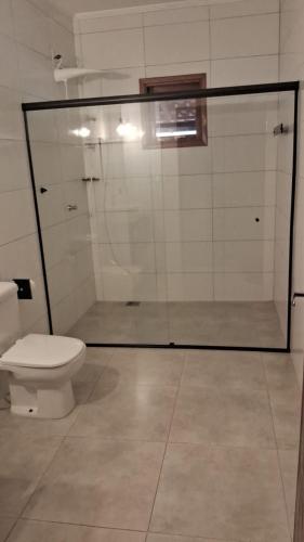 Bilik mandi di Fazenda Santa Maria