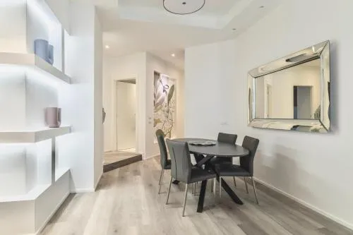 San Babila Luxury Apartment photo 1