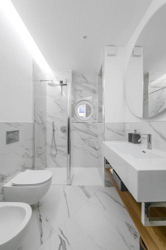 San Babila Luxury Apartment photo 9