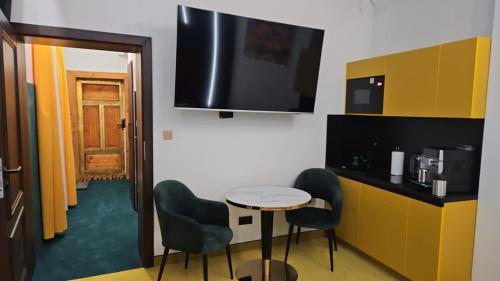 Η κουζίνα ή μικρή κουζίνα στο Quick Trip Apartments Toruń