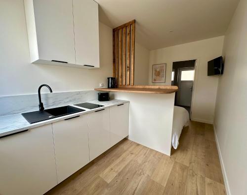 Charmant Studio à Saint Léonard