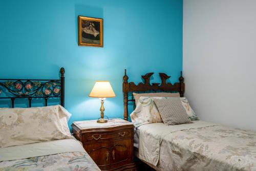 Mirador 5 del Mercado Central - habitacion con baño privado en el centro de la Ciudad Vella
