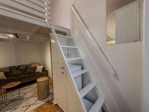 VB Rooms - Cozy Retreat in Budapest's Heart 1062 Budapest, Aradi utca 60 fszt. 5. kép - 3