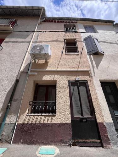 maison, proximité commerces, Vias plage, P gratuit