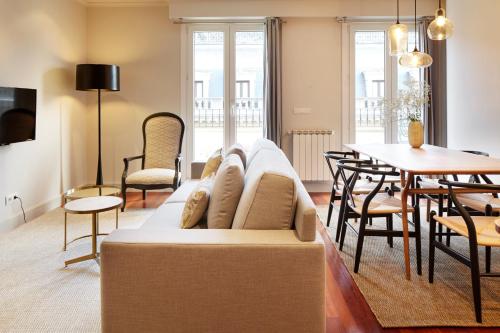 Garibay Terrace by FeelFree Rentals