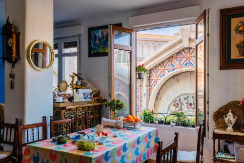 Mirador 5 del Mercado Central - habitacion con baño privado en el centro de la Ciudad Vella