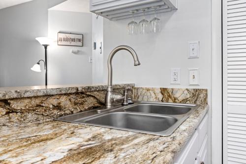 Gambar di galeri bagi Cozy Condo in Wintergreen Resort That Sleeps 4! di Lyndhurst