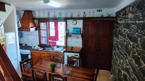 Rustic Calheta House