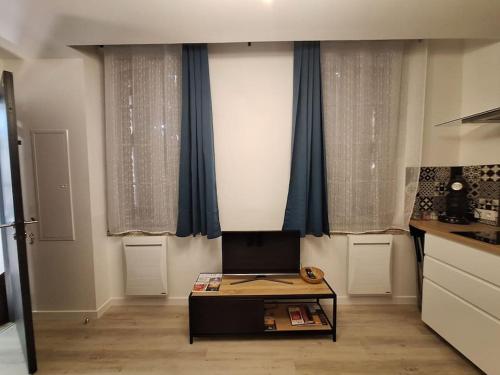 Kuchyň nebo kuchyňský kout v ubytování Appartement meublé de tourisme