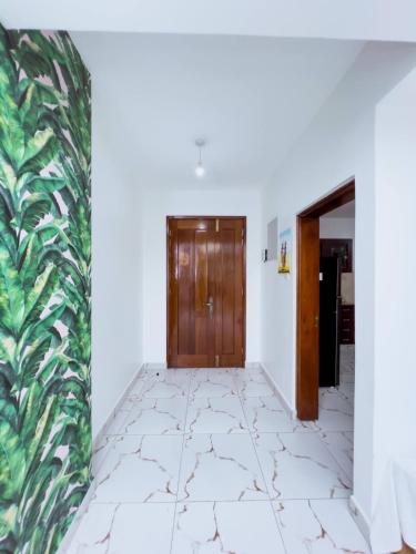 Gambar di galeri bagi LN NYALI SEA VIEW ENSUITE ROOMs AND APARTMENT WITH SWIMMING POOL di Frere Town