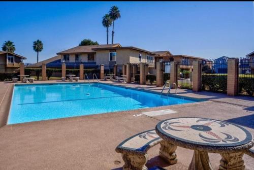 Gambar di galeri bagi San Diego Condo di Chula Vista